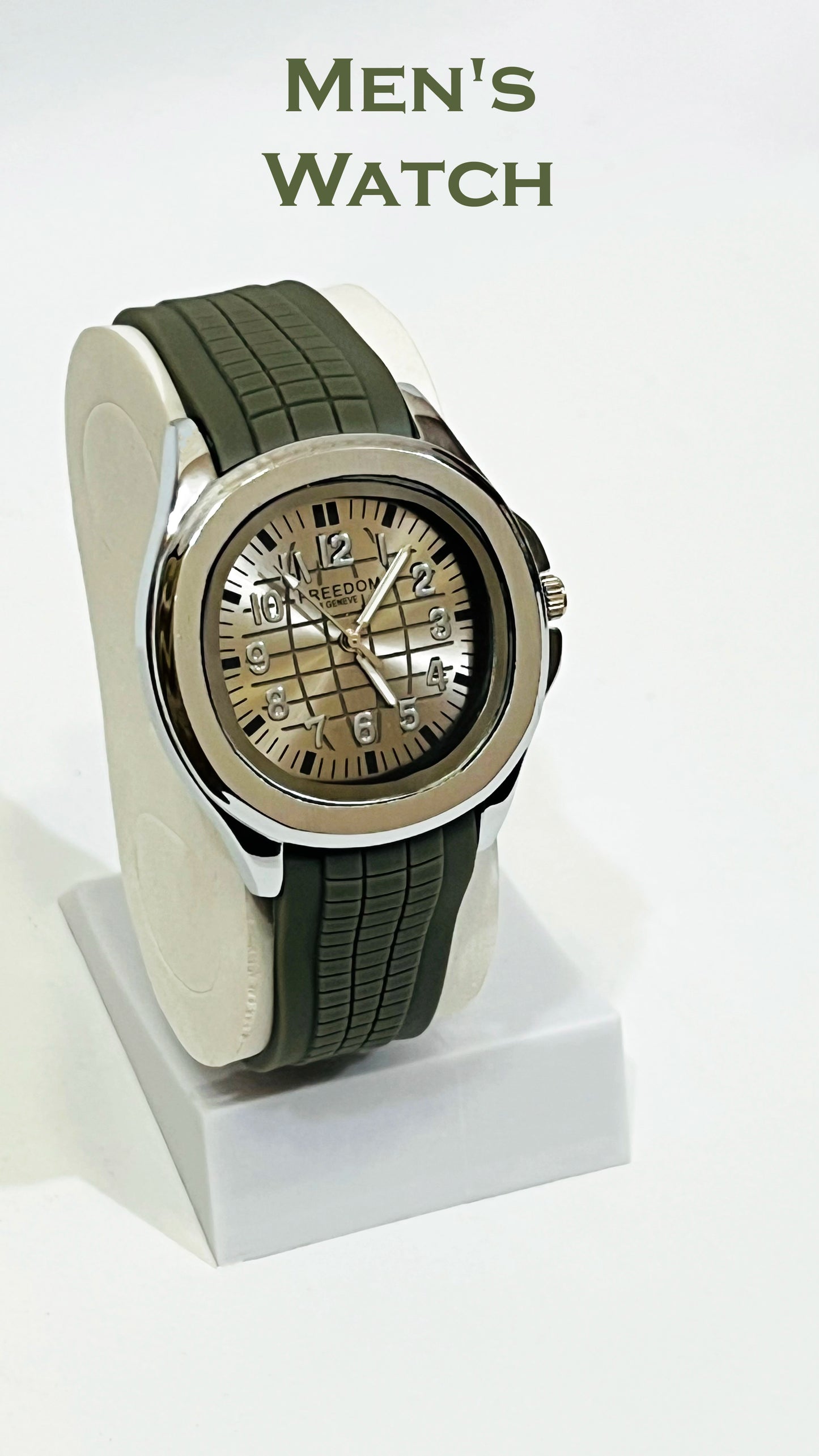 MAN'S GOOD QUALITY SILICONE STRAP WATCH